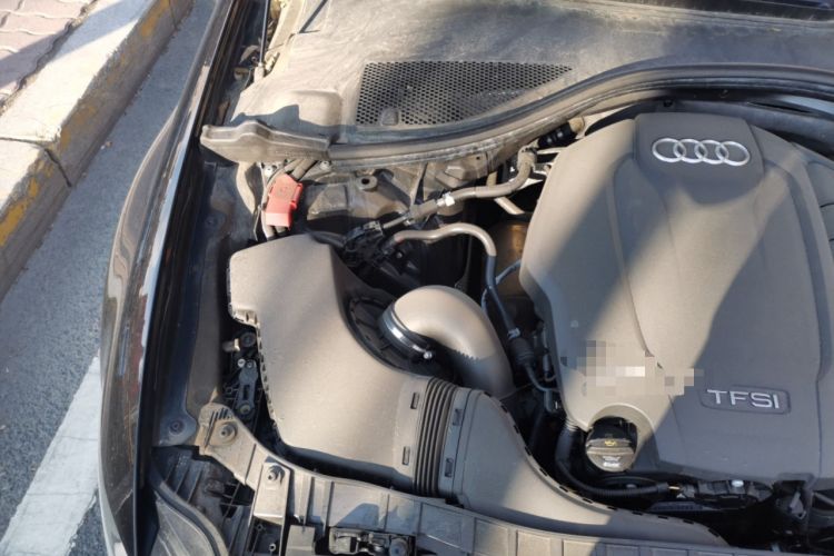 Used Audi A6L 2018 30th Anniversary Edition 35 TFSI Fashion Model Engine Bay Right