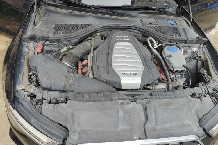 Used Audi A6L 2018 30th Anniversary Edition 30 FSI Style Model Engine Bay Right