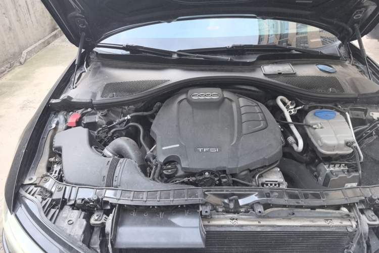 Used Audi A6L 2018 30th Anniversary Edition TFSI Trendy Model Engine Bay Right