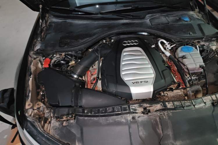 Used Audi A6L 2018 30th Anniversary Edition 30 FSI Style Model Engine Bay Right