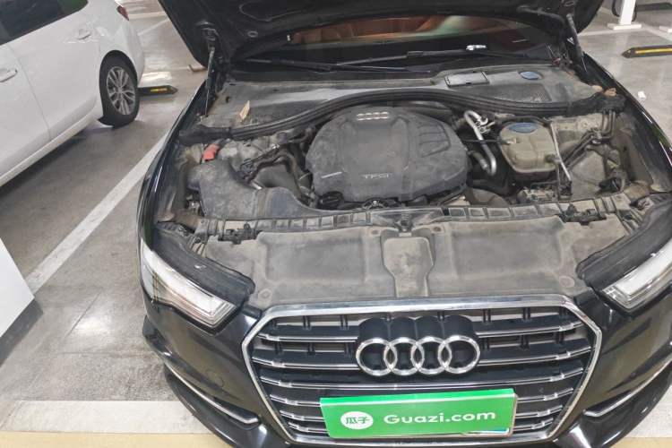 Used Audi A6L 2018 30th Anniversary Edition 35 TFSI Fashion Model Engine Bay Right