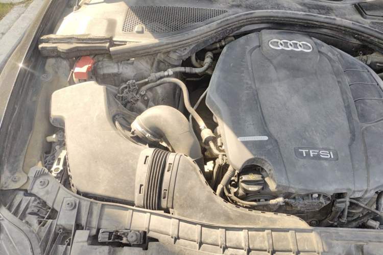 Used Audi A6L 2018 30th Anniversary Edition TFSI Trendy Model Engine Bay Right