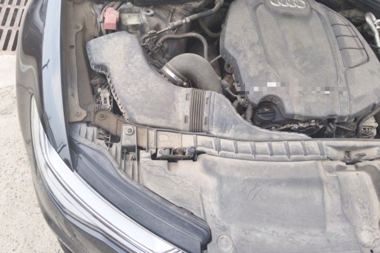 Used Audi A6L 2018 30th Anniversary Edition 35 TFSI Fashion Model Engine Bay Right
