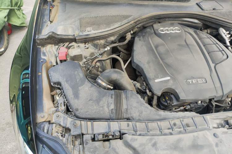 Used Audi A6L 2018 30th Anniversary Edition 35 TFSI Fashion Model Engine Bay Right