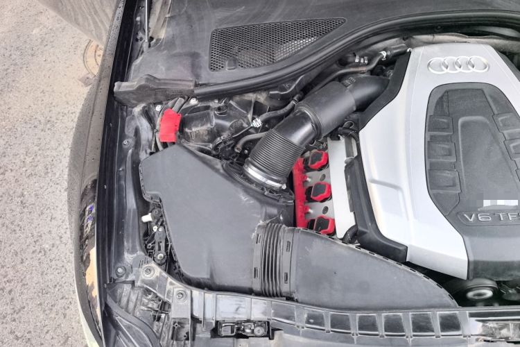 Used Audi A6L 2018 30th Anniversary Edition 45 TFSI quattro Sport model Engine Bay Right