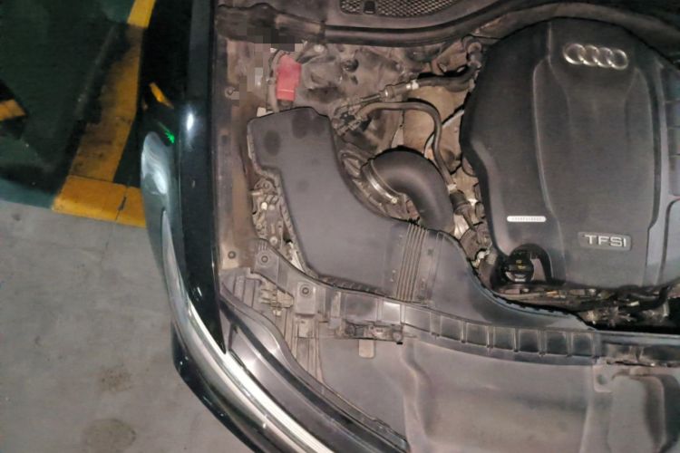 Used Audi A6L 2018 35 TFSI Collector's Edition Engine Bay Right