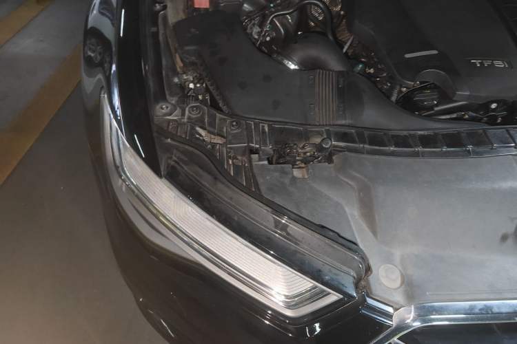 Used Audi A6L 2018 30th Anniversary Edition TFSI Trendy Model Engine Bay Right