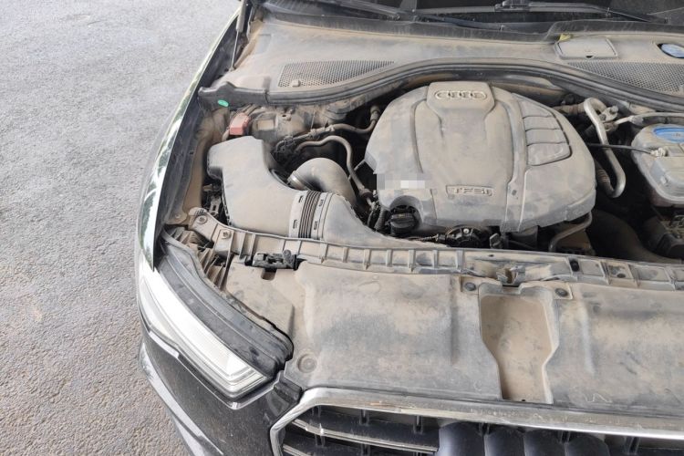 Used Audi A6L 2018 30th Anniversary Edition 35 TFSI Fashion Model Engine Bay Right