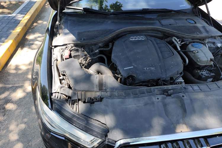 Used Audi A6L 2018 30th Anniversary Edition TFSI Trendy Model Engine Bay Right