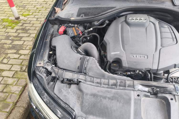Used Audi A6L 2018 30th Anniversary Edition TFSI Trendy Model Engine Bay Right