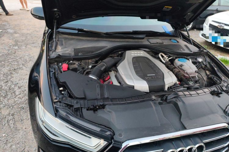 Used Audi A6L 2018 30th Anniversary Edition 45 TFSI quattro Luxury Model Engine Bay Right
