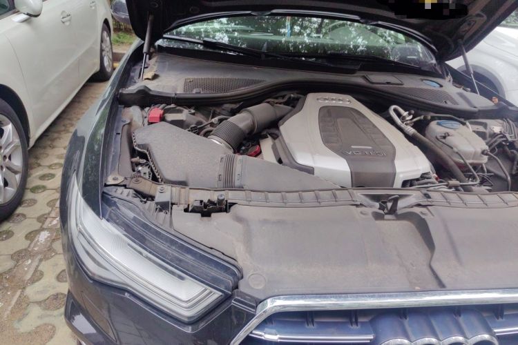 Used Audi A6L 2018 30th Anniversary Edition 45 TFSI quattro Sport model Engine Bay Right