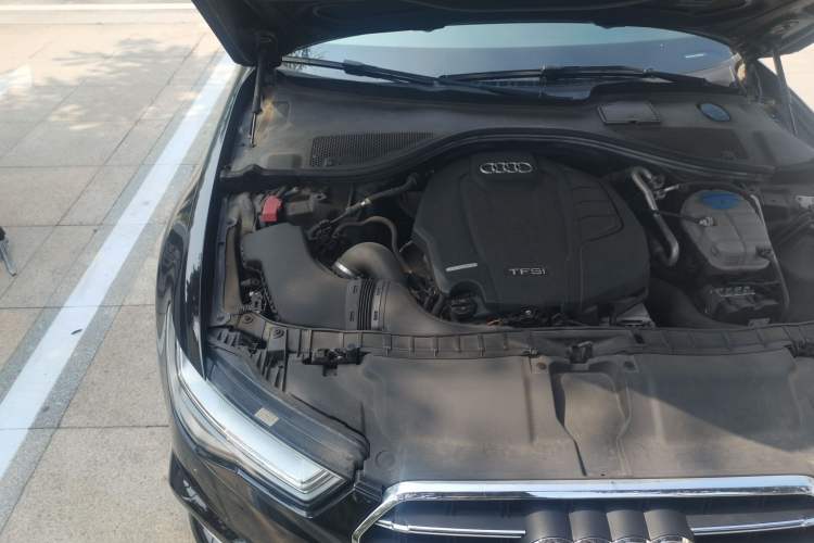 Used Audi A6L 2018 35 TFSI Collector's Edition Engine Bay Right