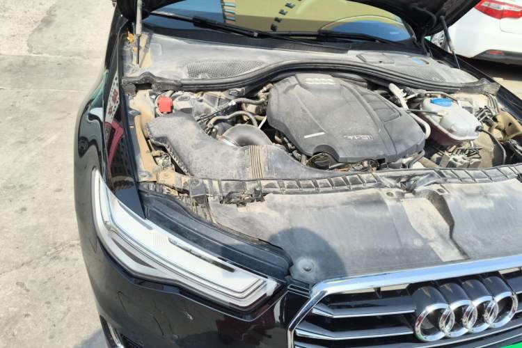 Used Audi A6L 2018 30th Anniversary Edition TFSI Trendy Model Engine Bay Right