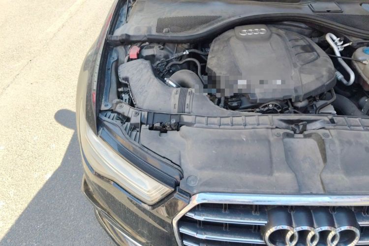 Used Audi A6L 2018 30th Anniversary Edition 35 TFSI Fashion Model Engine Bay Right