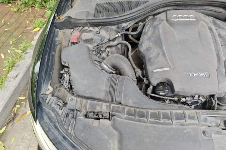 Used Audi A6L 2018 30th Anniversary Edition 35 TFSI Fashion Model Engine Bay Right