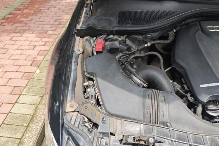 Used Audi A6L 2018 30th Anniversary Edition 35 TFSI Fashion Model Engine Bay Right