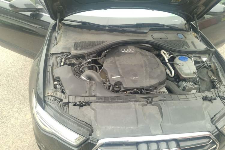 Used Audi A6L 2018 30th Anniversary Edition TFSI Trendy Model Engine Bay Right