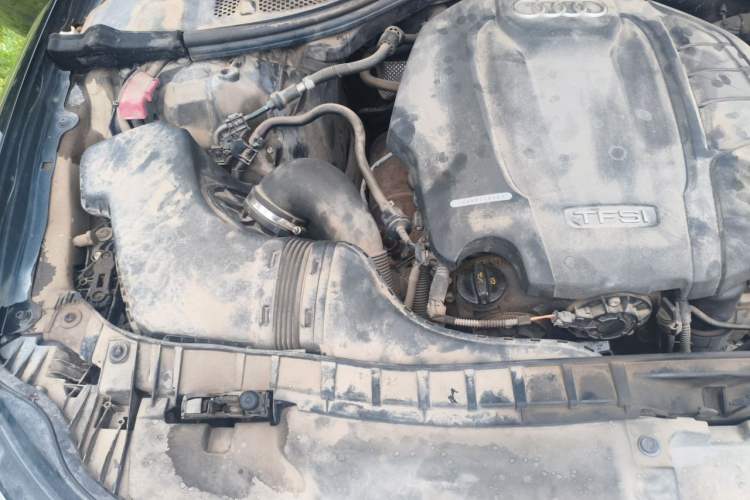 Used Audi A6L 2018 35 TFSI Collector's Edition Engine Bay Right