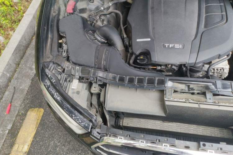 Used Audi A6L 2018 TFSI Collector's Edition Engine Bay Right