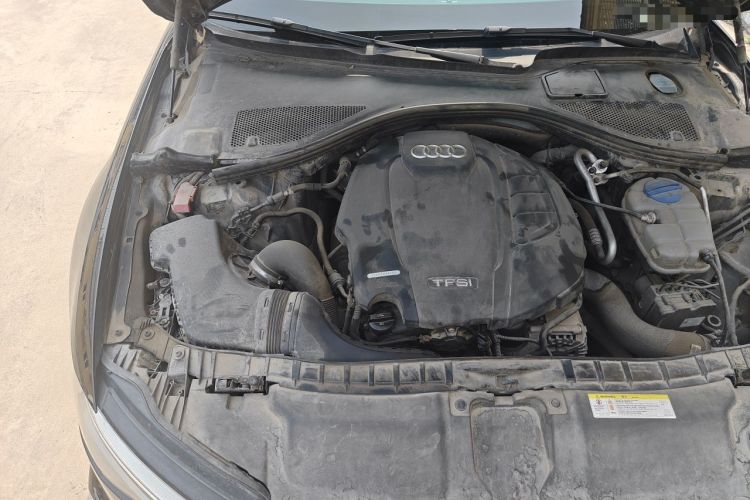 Used Audi A6L 2018 35 TFSI Collector's Edition Engine Bay Right