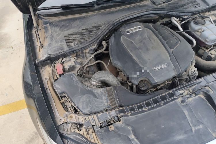 Used Audi A6L 2018 30th Anniversary Edition 35 TFSI Fashion Model Engine Bay Right
