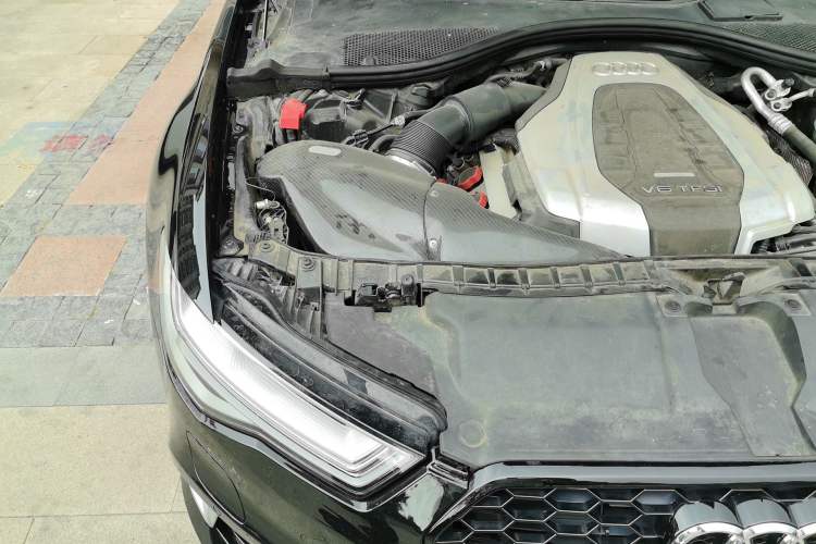 Used Audi A6L 2018 30th Anniversary Edition 45 TFSI quattro Sport model Engine Bay Right