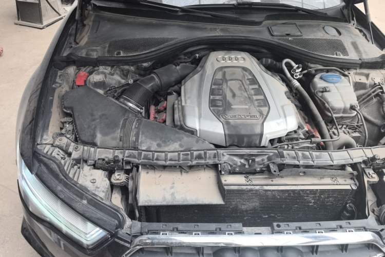 Used Audi A6L 2018 30th Anniversary Edition 45 TFSI quattro Sport model Engine Bay Right