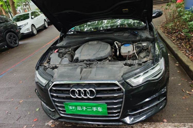 Used Audi A6L 2018 30th Anniversary Edition 35 TFSI Fashion Model Engine Bay