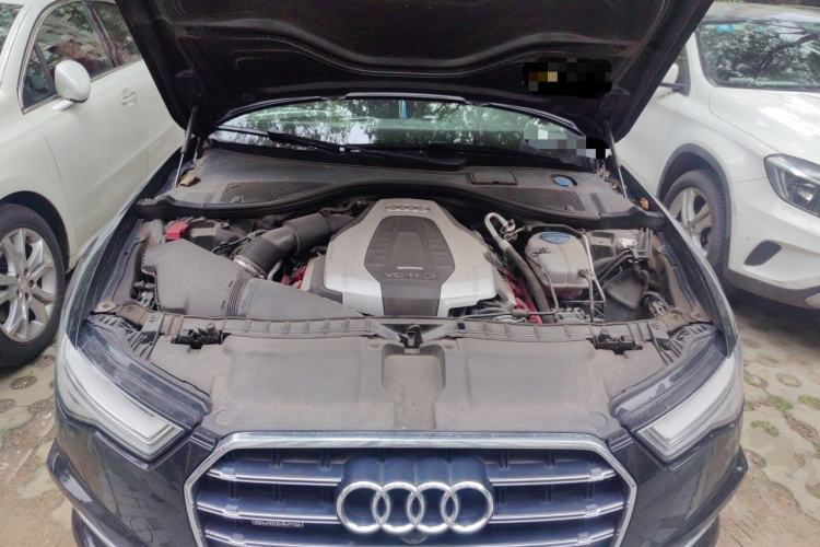 Used Audi A6L 2018 30th Anniversary Edition 45 TFSI quattro Sport model Engine Bay