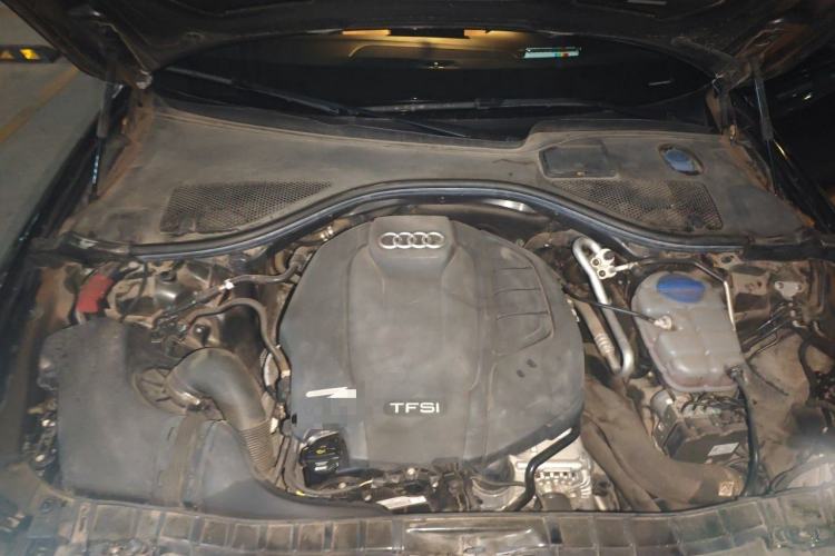 Used Audi A6L 2018 30th Anniversary Edition 35 TFSI Fashion Model Engine Bay