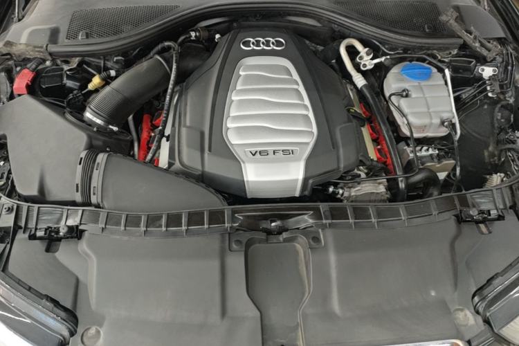 Used Audi A6L 2018 30 FSI Collector's Edition Engine Bay