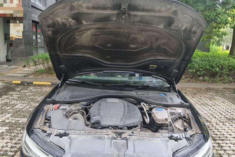 Used Audi A6L 2018 30th Anniversary Edition TFSI Trendy Model Engine Bay