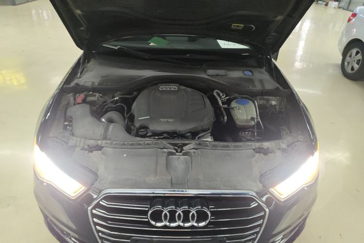 Used Audi A6L 2018 30th Anniversary Edition TFSI Trendy Model Engine Bay