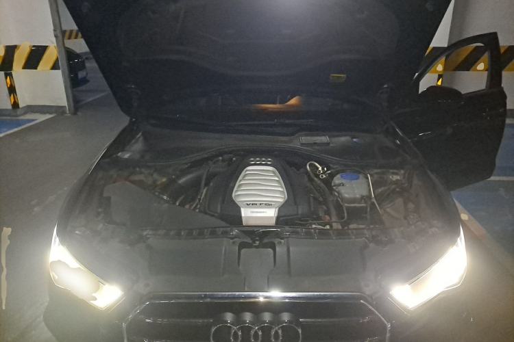 Used Audi A6L 2018 30th Anniversary Edition 30 FSI Style Model Engine Bay