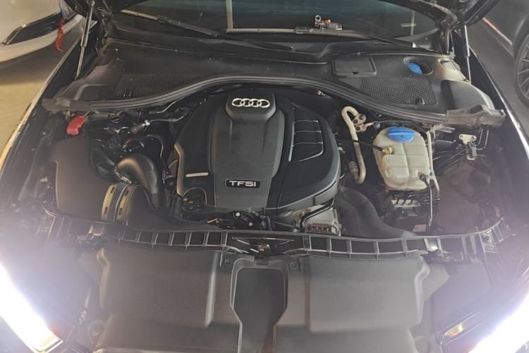 Used Audi A6L 2018 30th Anniversary Edition TFSI Trendy Model Engine Bay