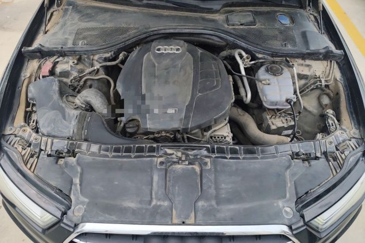 Used Audi A6L 2018 30th Anniversary Edition 35 TFSI Fashion Model Engine Bay