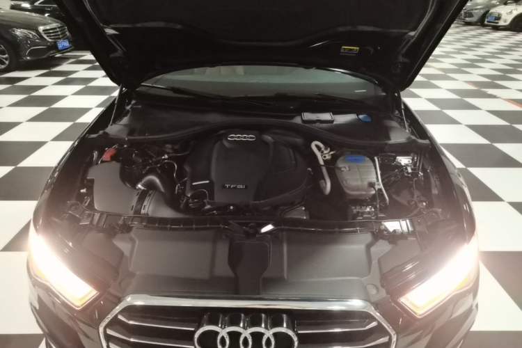 Used Audi A6L 2018 30th Anniversary Edition TFSI Trendy Model Engine Bay