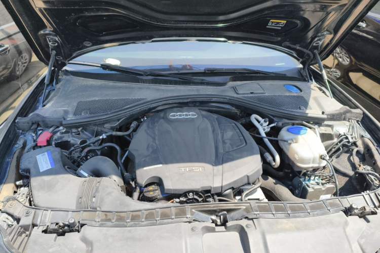 Used Audi A6L 2018 30th Anniversary Edition TFSI Trendy Model Engine Bay