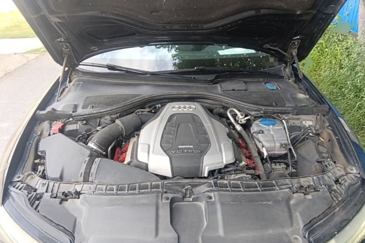 Used Audi A6L 2018 30th Anniversary Edition 45 TFSI quattro Sport model Engine Bay
