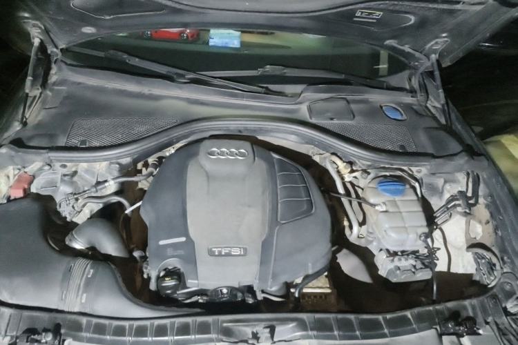 Used Audi A6L 2018 30th Anniversary Edition TFSI Trendy Model Engine Bay