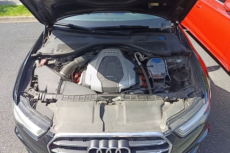 Used Audi A6L 2018 30th Anniversary Edition 45 TFSI quattro Sport model Engine Bay
