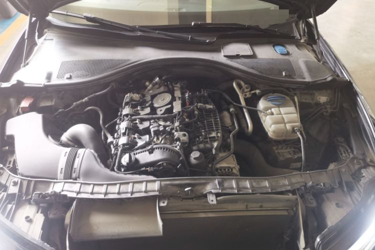 Used Audi A6L 2018 30th Anniversary Edition 35 TFSI Sport Edition Engine Bay