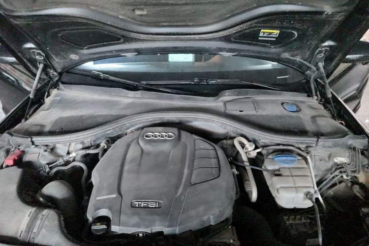 Used Audi A6L 2018 30th Anniversary Edition TFSI Trendy Model Engine Bay