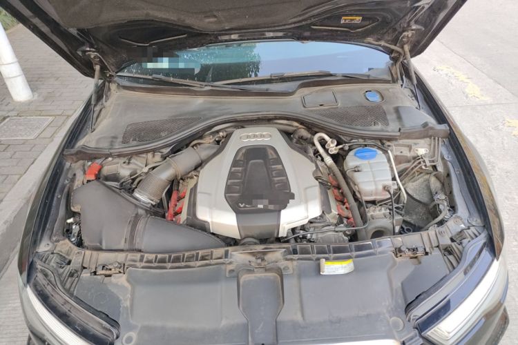 Used Audi A6L 2018 30th Anniversary Edition 45 TFSI quattro Sport model Engine Bay