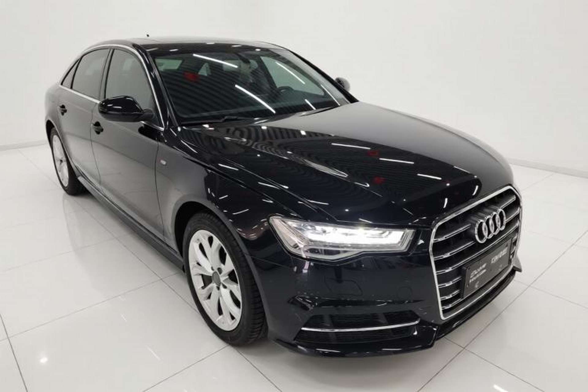 Used Audi A6L 2018 30th Anniversary Edition 35 TFSI Fashion Model Exterior 1