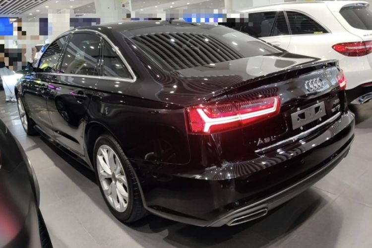 Used Audi A6L 2018 30th Anniversary Edition 35 TFSI Fashion Model Exterior 3