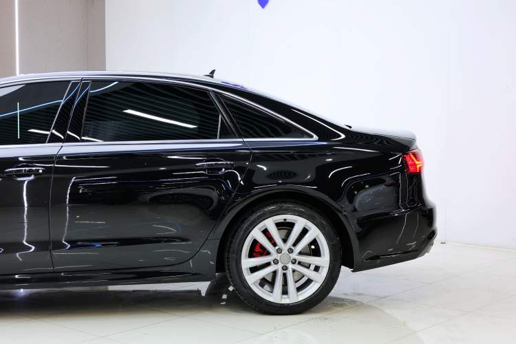 Used Audi A6L 2018 30th Anniversary Edition 45 TFSI quattro Sport model Exterior 3