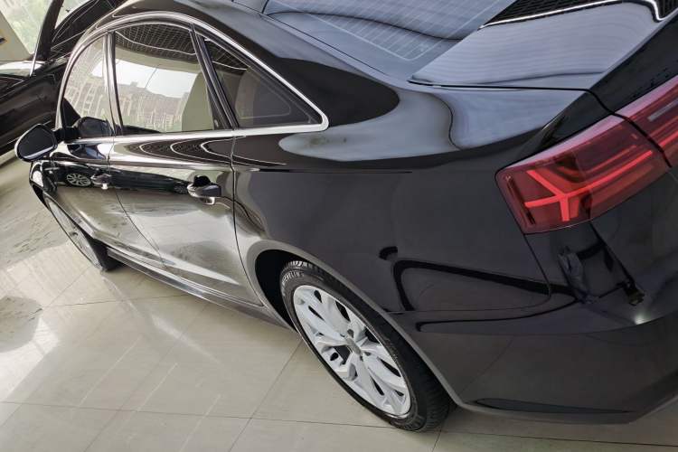 Used Audi A6L 2018 30th Anniversary Edition 35 TFSI Fashion Model Exterior 3