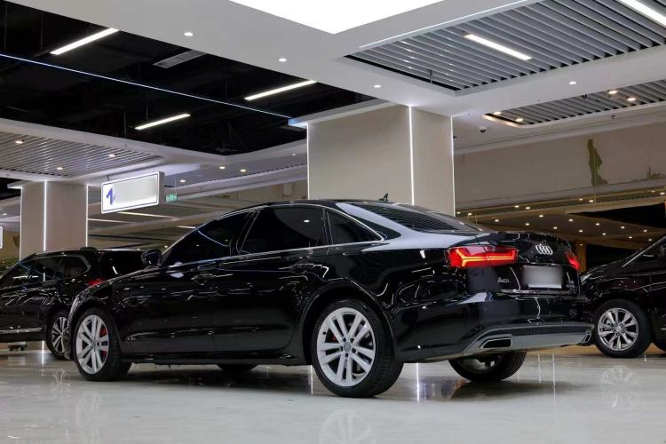 Used Audi A6L 2018 30th Anniversary Edition 45 TFSI quattro Sport model Exterior 4